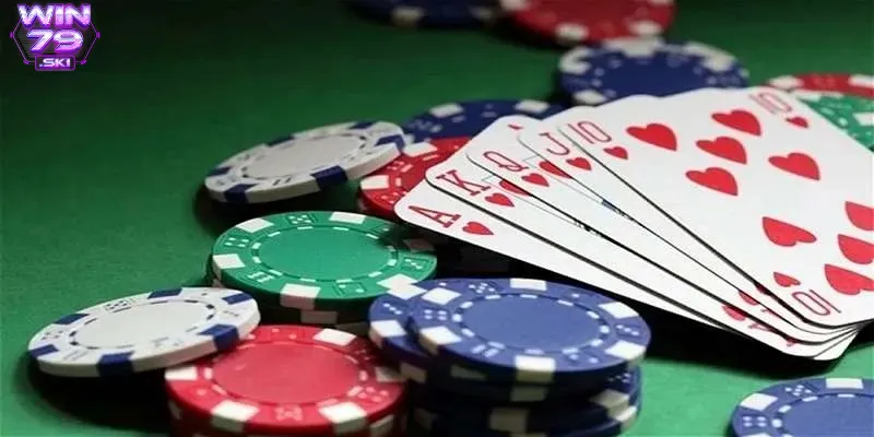 tien len win79 2 Sảnh giúp chiếm lợi thế trong trò chơi